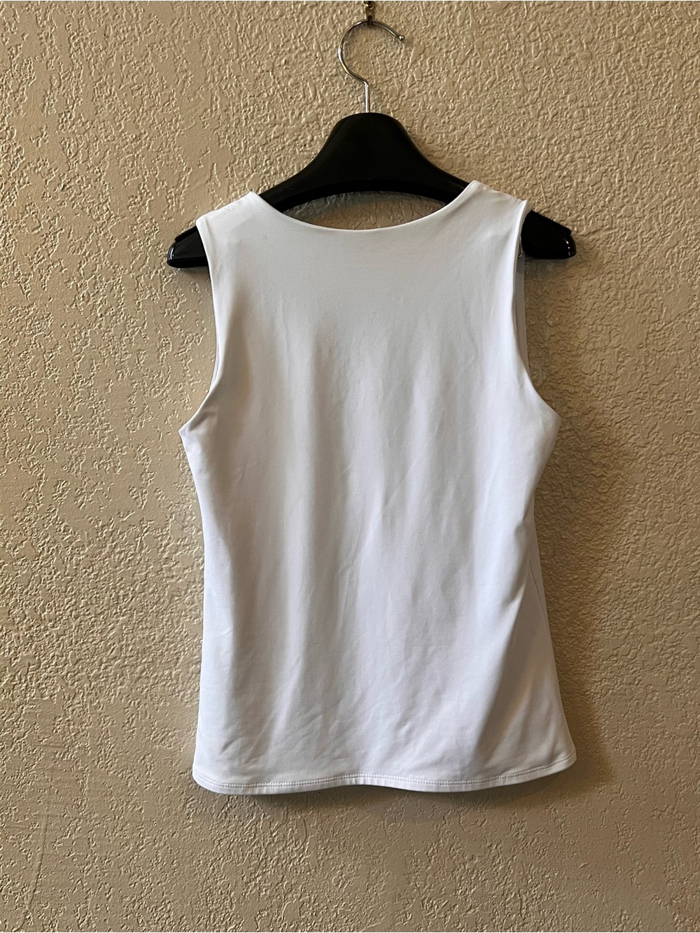 Buckle Black Shaping & Smoothing White Tank Top Women's Size Large NWOT - Picture 4 of 6